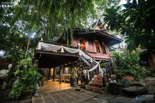เรือนไทยเวลเนส